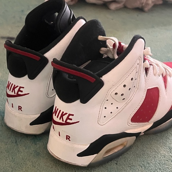 Jordan 6 Retro Carmine - Picture 2 of 3